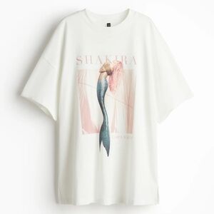 Shakira x H&M Divided Oversized T-shirt